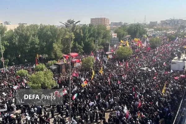 رهبر شهید ایران