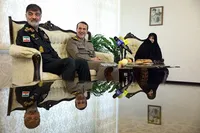 فیلم/ دیدار سردار رادان با خانواده خلبان شهید دره‌باغی