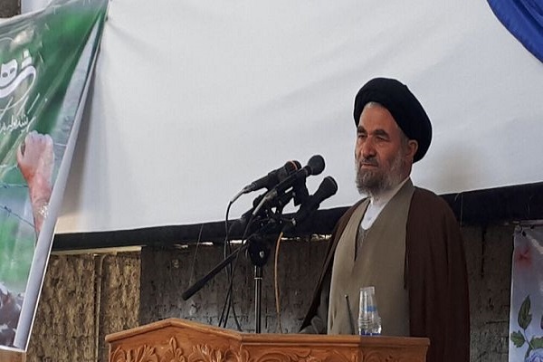 حجت الاسلام حسینی: قدرت و اقتدار ایران موجب تحقیر آمریکا شد حجت الاسلام حسینی: قدرت و اقتدار ایران موجب تحقیر آمریکا شد
