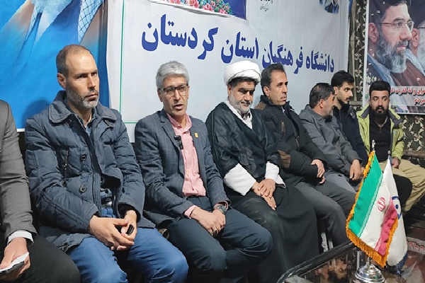 رئیس دانشگاه فرهنگیان کردستان: چراغ آموزش در دفاع مقدس سوم خاموش نشد