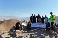 صعود کوهنوردان نیروی پدافند هوایی به قله پرسون