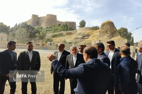 قلعه فلک الافلاک