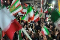 تصاویر/ درموج پنجاه و پنجم خیابان‌های ایلام مملو از عاشقان وطن بود