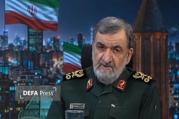 دبیر دبیر