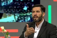 چرا جمهوری اسلامی شکست‌ناپذیر است/ انسجام ملی؛ کلید طلایی جهش‌های تاریخی