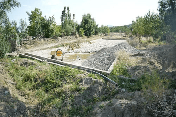 احیای آب کشاورزی روستای دوزان الیگودرز پس از ۱۵ سال با اقدام جهادی بسیج سازندگی احیای آب کشاورزی روستای دوزان الیگودرز پس از ۱۵ سال با اقدام جهادی بسیج سازندگی