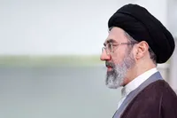 توئیت جدید رسانه رهبر انقلاب: در اثر وحدت عجیب ایجاد شده بین هموطنان، در دشمن شکستگی به وجود آمده است