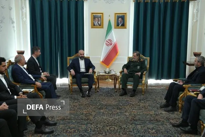 دیدار سرلشکر رضایی و بافل طالبانی در تهران