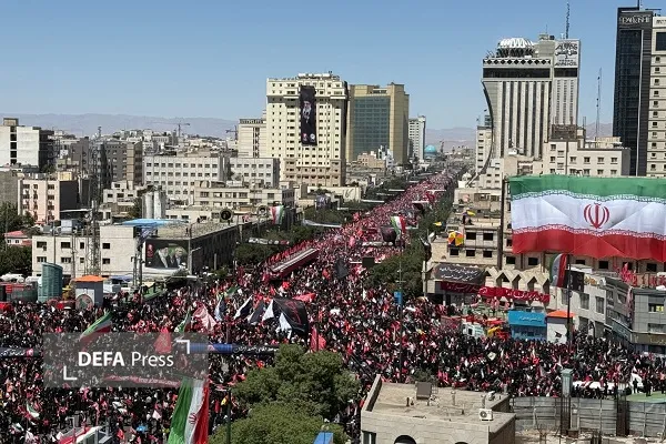 تشییع آقای شهید ایران تشییع آقای شهید ایران