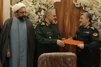 دیدار فرمانده سپاه خوزستان با فرمانده انتظامی استان به مناسبت هفته فراجا