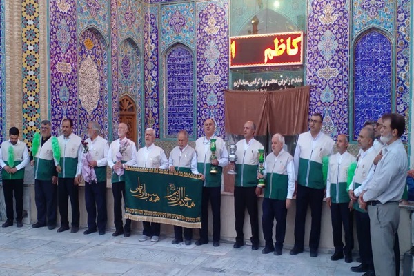 بازار سمنان غرق در عطر رضوی؛