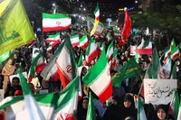 کلیپ/ تصاویری ویژه از اقشار مختلف مردم در اجتماعات مردمی «شب‌های اقتدار» سمنان