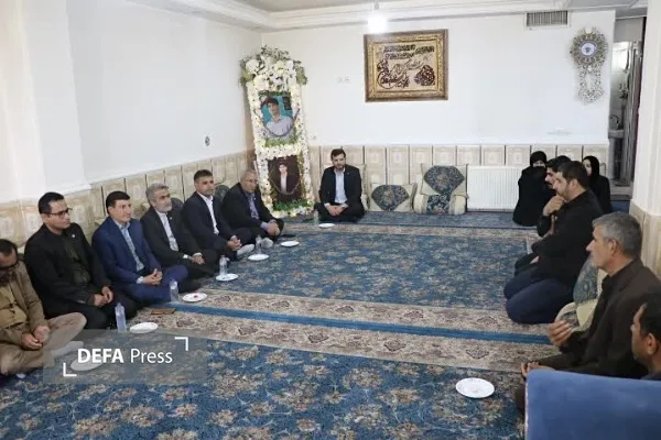 دیدار با خانواده شهدای جنگ رمضان در یاسوج