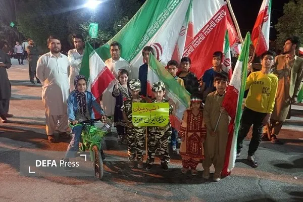 یکصدمین شب حماسه همدلی خاش با تأکید بر وفاق ملی و اقتدار ایران یکصدمین شب حماسه همدلی خاش با تأکید بر وفاق ملی و اقتدار ایران