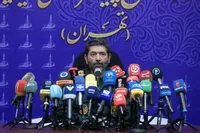سردار حسن‌زاده: مراسم وداع با رهبر شهید ۱۳ و ۱۴ تیرماه در مصلی/ ۱۵ تیر ماه آیین تشییع امام شهید در تهران برگزار خواهد شد +‌ فیلم