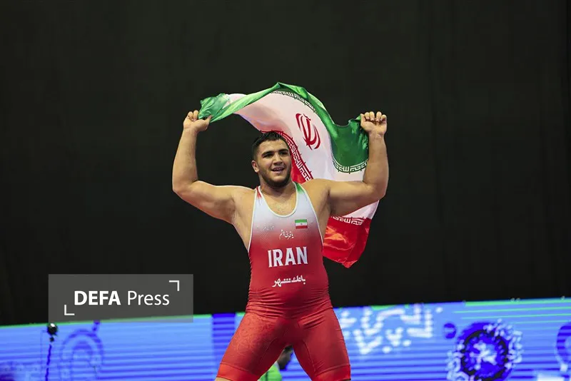 از اهتزاز پرچم ایران در آمریکا تا تقدیم مدال‌ طلا به شهدای میناب