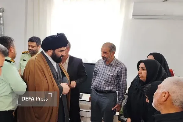 دلجویی مسئولان انتظامی و دستگاه‌های اداری مازندران از خانواده شهید «قاسمی»
