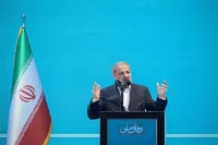 دشمن باور‌های نوجوانان و انسجام مردم را نشانه گرفته است