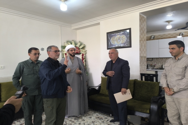 سردار حسینی: اقتدار ایران اسلامی مرهون ایثار شهداست