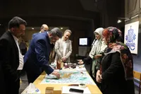 تجلی نام امیرالمؤمنین(ع) در قاب هنرهای تجسمی/ رویداد «علی ولی‌الله» در برج آزادی افتتاح شد