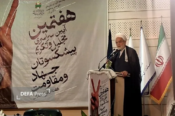 شهدا الگوهای ایثار و ازخودگذشتگی هستند شهدا الگوهای ایثار و ازخودگذشتگی هستند