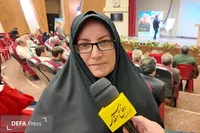 وقت گریستن نیست، باید بایستم
