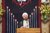 وحدت و تبعیت از رهبری، شرط عبور از شرایط سخت است