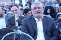 احمدپور: مردم ایران در بزنگاه‌ها برای دفاع از سرزمین خود ایستاده‌اند