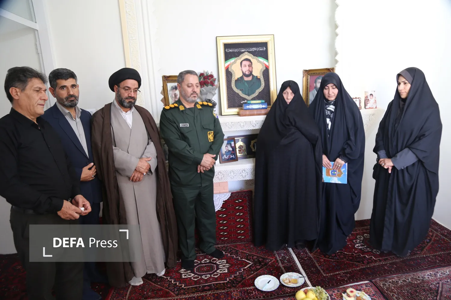 تصاویر/ تجدید میثاق سرهنگ «بابایی»مدیر کل حفظ آثار و نشر ارزش‌های دفاع مقدس زنجان با آرمان‌های شهدا