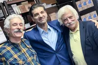 «لب پنجره نشسته بود»؛ روایت پزشکی که با قرآن زندگی می‌کند