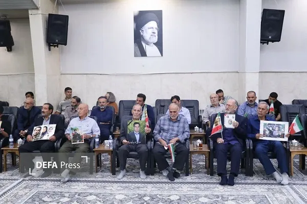 دیدار با خانواده شهدا