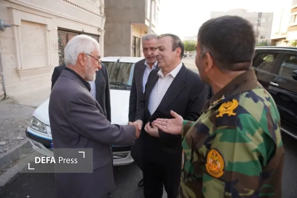 استاندار قزوین فرمانده لشکر ۱۶ زرهی با پیشکسوت ارتشی دفاع مقدس دیدار کرد