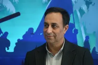 هنر متعهد در خدمت ترویج فرهنگ ایثار و مقاومت/ برگزاری کارگاه تخصصی پوستر و کارتون در تبریز