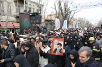 چرا جمهوری اسلامی هر دفعه می تواند بلند شود