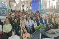 تصاویر/ آیین عطرافشانی و گلباران مزار شهدای خراسان‌شمالی بمناسبت هفته دفاع مقدس
