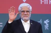 عارف: هنرمند باید در چارچوبی حرکت کند و دچار انحراف نشود/ جشنواره فیلم فجر پیشرفت کرده است