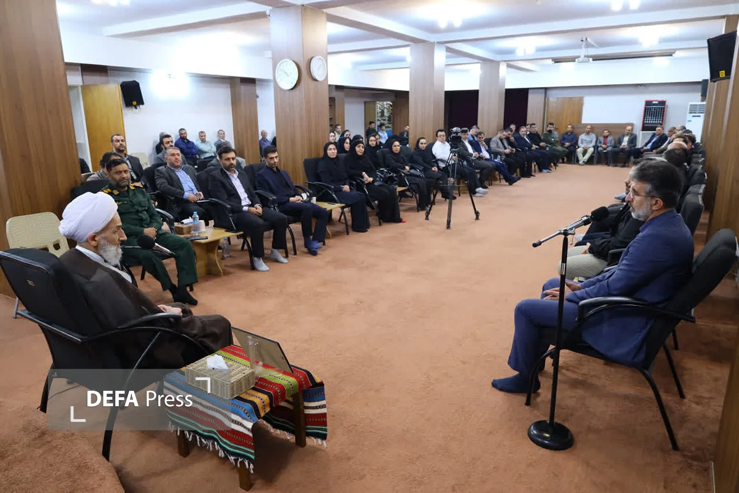 تصاویر/ دیدار مدیرکل و مسئولان ورزشی مازندران با نماینده ولی فقیه در استان