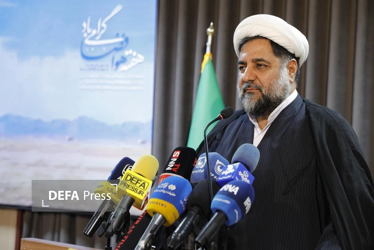 حجتالاسلام نادری حجتالاسلام نادری