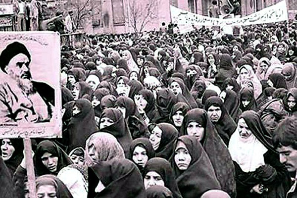 قیام ۱۵ خرداد و تنها شهید لرستانی آن روز تاریخ ساز