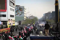 رزمایش ۱۱۰ هزار نفری «راهیان قدس» در تهران برگزار شد+ تصاویر و فیلم