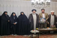 تصاویر/ دیدار با خانواده شهید رمضان بمناسبت تولد حجت الاسلام شهید ««نقی محدث نیا» در تبریز