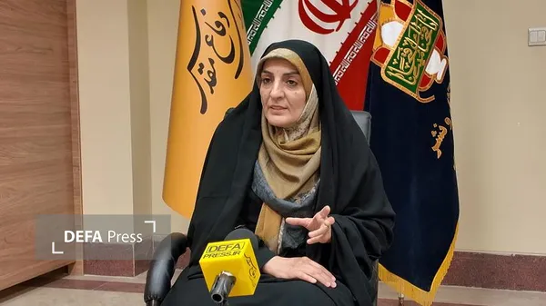 خانم دانش یزدی