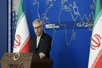 بقائی: پهپاد ساقط شده در شیراز متعلق به کدام کشور منطقه است؟