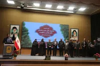 تصاویر/ اختتامیه جشنواره شعر و داستان دفاع مقدس در تبریز؛ شاعران، راویان حماسه مقاومت