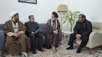 دیدار مسؤولان زنجانی با خانواده شهید «علی کلانتری حصاری» 