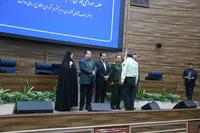 تصاویر/ تقدیر از فعالین حوزه ایثار و مقاومت خراسان شمالی بمناسبت هفته دفاع مقدس