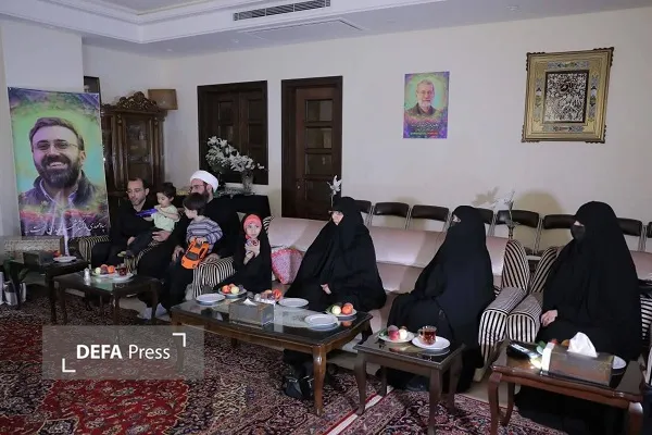 دیدار با خانواده شهدا دیدار با خانواده شهدا