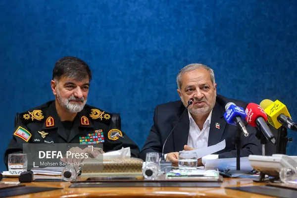 وزیر آموزش و پرورش
