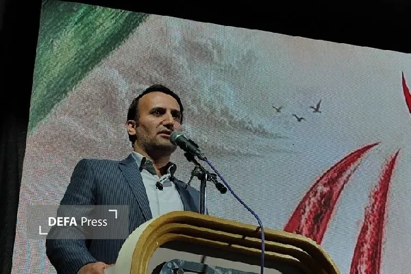 ایران با تکیه بر تعلیم و تربیت اسلامی بر قدرتهای نظامی پیروز شد ایران با تکیه بر تعلیم و تربیت اسلامی بر قدرتهای نظامی پیروز شد