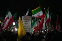 تصاویر/حضور پرشور مردم کرج در پنجاه‌وهفتمین موج ایستادگی، روایتی زنده از غیرت، بصیرت و مقاومت+فیلم